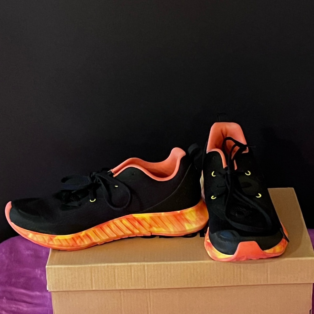 Reebok Kids' Flashfilm Lightweight Running Shoe, US 4.5